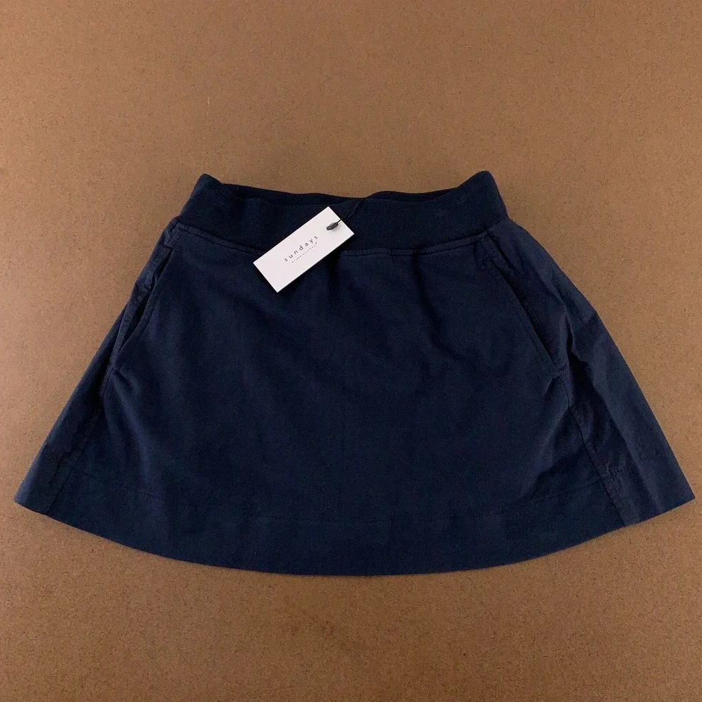 Sundays Women's Size Small Navy French Terry Pull On Pocketed Becca Skirt NWT - Picture 1 of 11